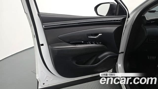 Hyundai Tucson Hybrid 2022 — Photo 18/35