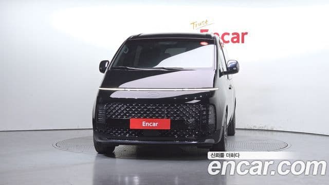 Hyundai Staria 2025 — ფოტო 3/20