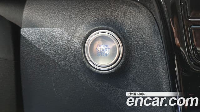 Hyundai Staria 2025 — ფოტო 13/20