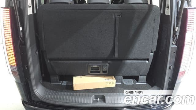 Hyundai Staria 2025 — Photo 10/31