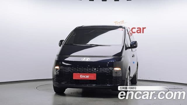 Hyundai Staria 2024 — ფოტო 3/20
