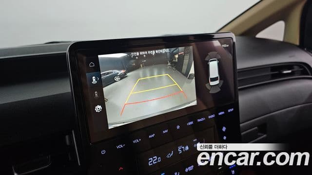 Hyundai Staria 2024 — ფოტო 14/20