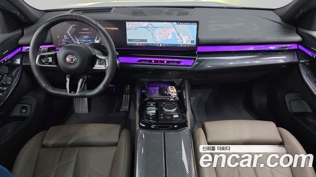 BMW 5 Series 2024 — ფოტო 7/20