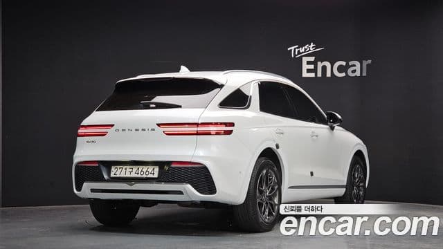 Genesis GV70 2021 — Şəkil 2/20