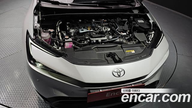 Toyota Prius 2025 — Photo 14/35