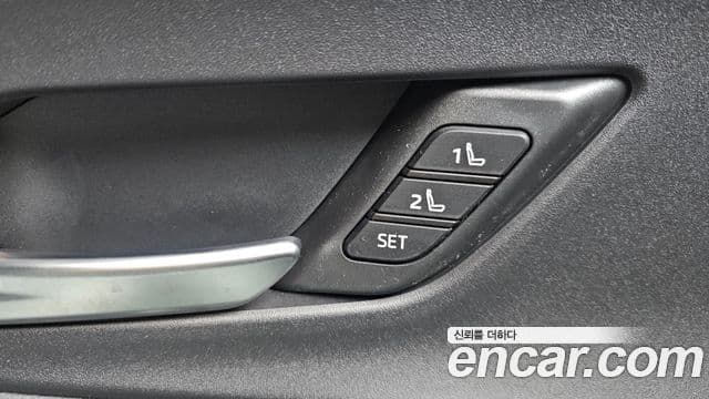 Toyota Prius 2025 — Photo 27/35