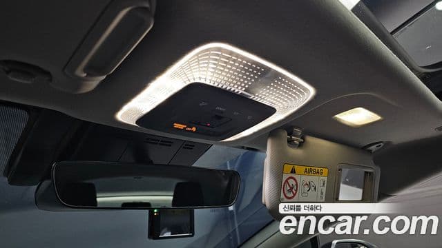 Toyota Prius 2025 — Photo 22/35