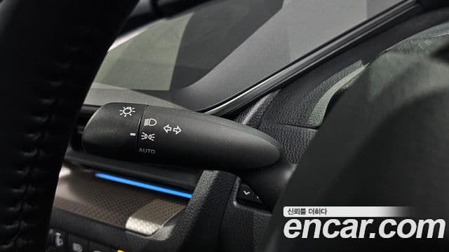 Toyota Prius 2025 — Photo 35/35