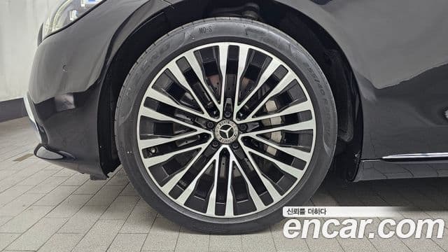 Mercedes-Benz S-Class 2021 — ფოტო 5/20