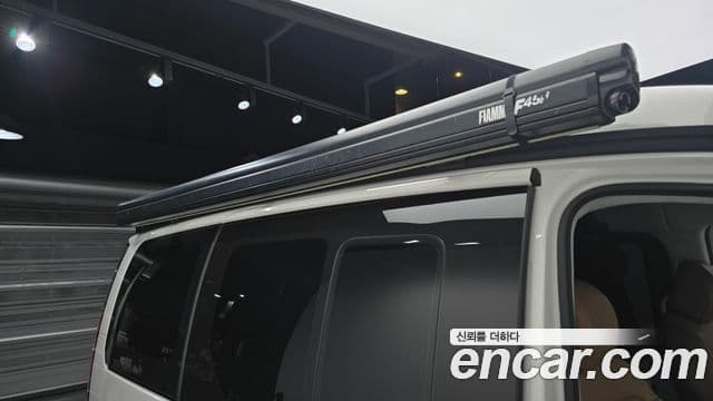 Hyundai Staria 2024 — ფოტო 15/20