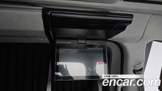 Hyundai Staria 2024 — ფოტო 18/20