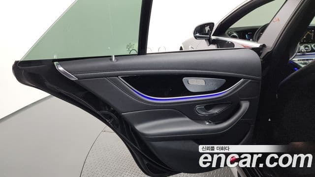 Mercedes-Benz AMG GT 2021 — Photo 5/35