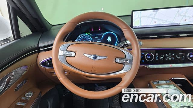 Genesis GV70 2021 — Şəkil 13/20