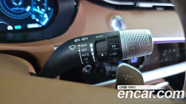 Genesis GV70 2021 — Şəkil 16/20