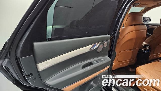 Genesis GV80 2024 — ფოტო 10/36