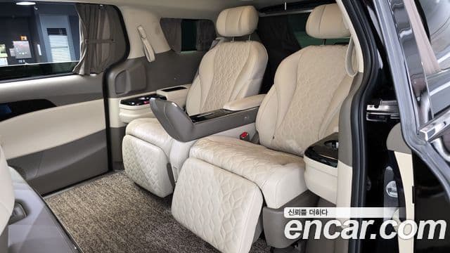 Kia Carnival 2024 — Şəkil 11/20