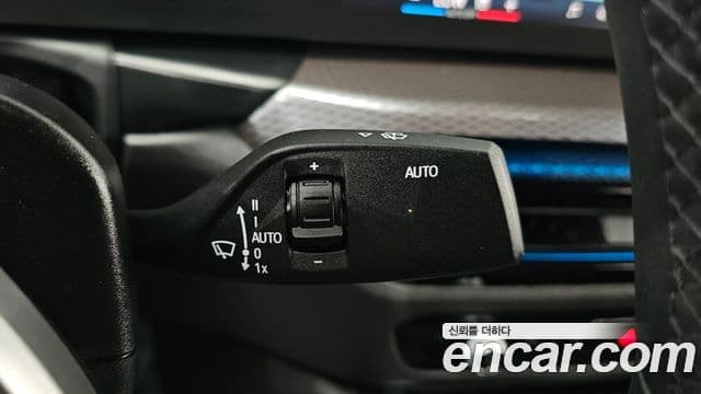 BMW 4 Series 2025 — Photo 24/38