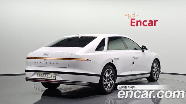 Hyundai Grandeur 2023 — Şəkil 2/20