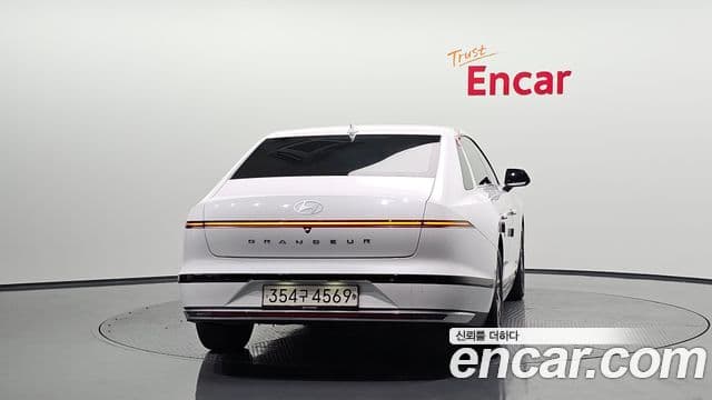 Hyundai Grandeur 2023 — Şəkil 4/20