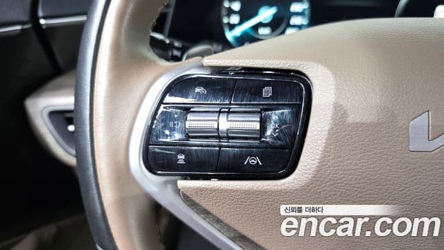Kia K8 2022 — Şəkil 18/20