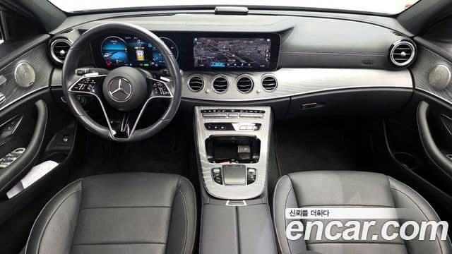 Mercedes-Benz E-Class 2022 — Şəkil 7/20