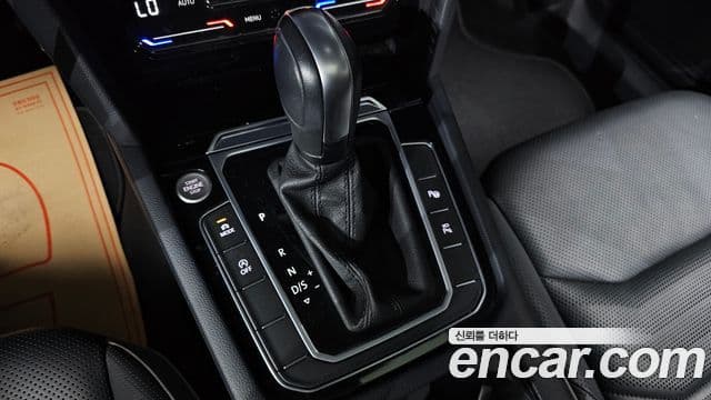 Volkswagen Arteon 2022 — Şəkil 9/20