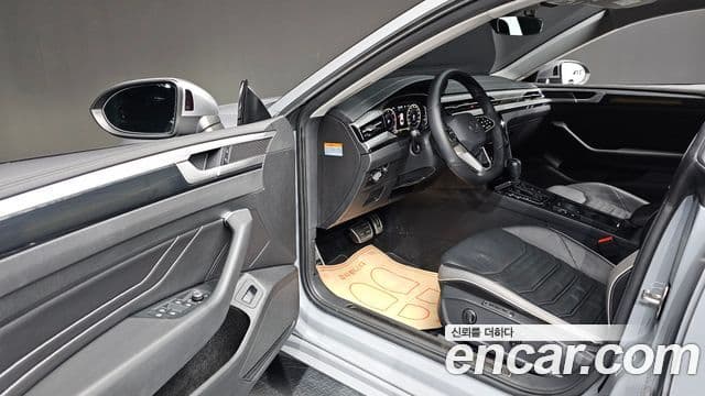 Volkswagen Arteon 2022 — Şəkil 10/20