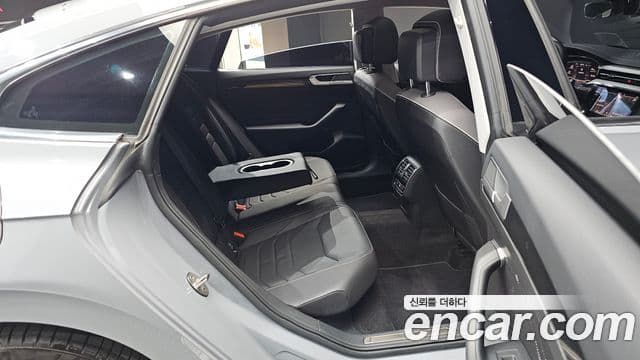 Volkswagen Arteon 2022 — Şəkil 11/20