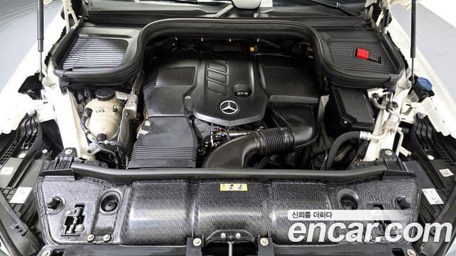 Mercedes-Benz GLE-Class 2021 — Şəkil 6/20