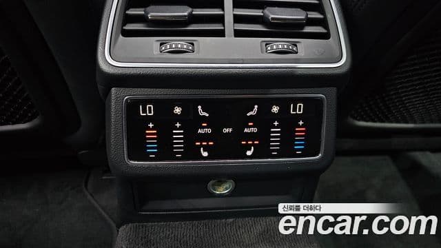 Audi A6 2021 — Фото 19/20