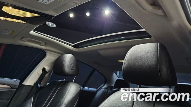 BMW 5 Series 2019 — Фото 17/20