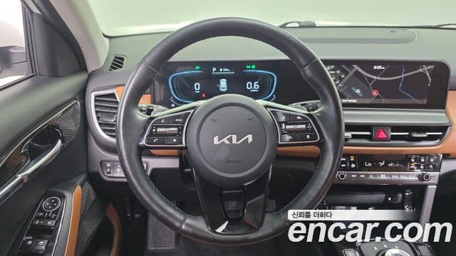 Kia Seltos 2024 — Şəkil 14/20