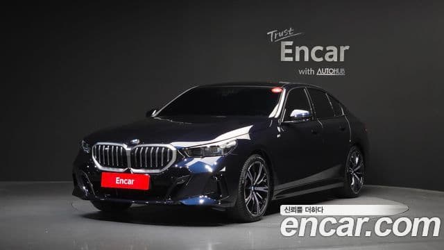 BMW 5 Series, 2025