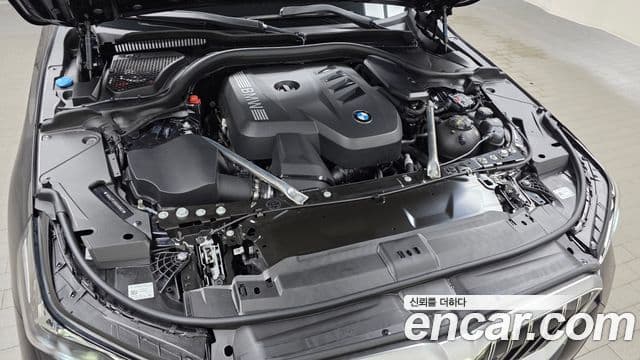 BMW 5 Series 2025 — фото 6 из 20