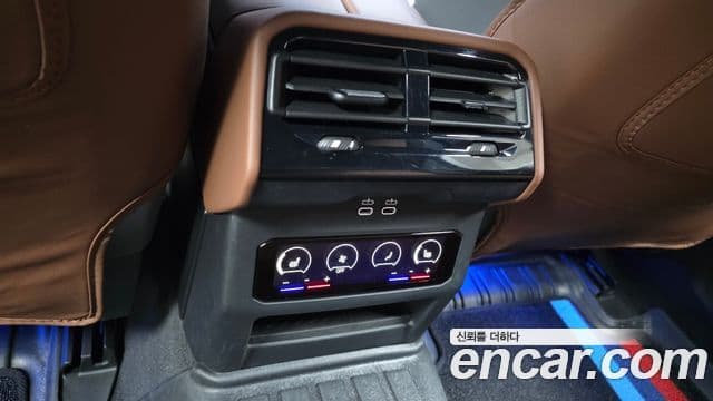 BMW 5 Series 2025 — Şəkil 18/20