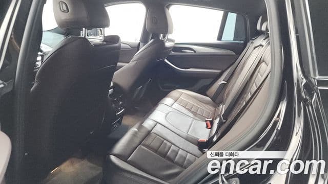 BMW X4 2020 — Şəkil 19/20