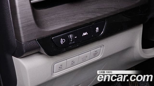 Kia Carnival 2022 — Şəkil 14/20