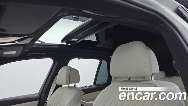 BMW X5 2025 — Photo 26/35
