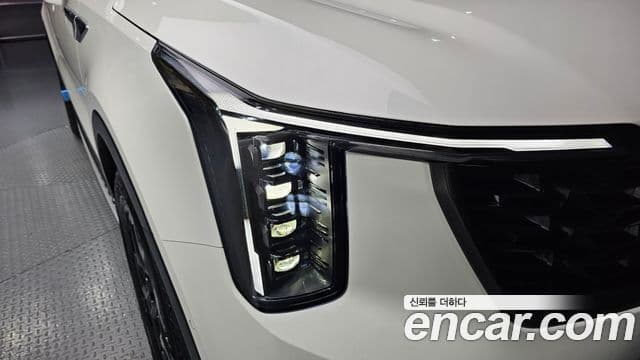 Kia Sorento 2024 — Photo 7/31