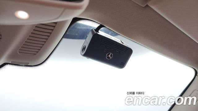 Mercedes-Benz E-Class 2018 — Şəkil 20/20