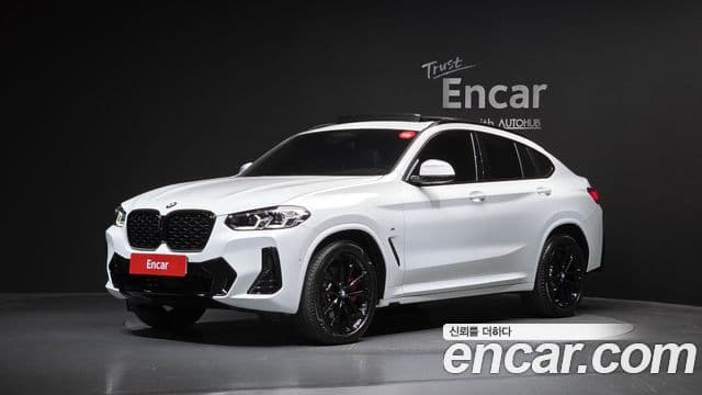 BMW X4 2025 — Фото 1/20