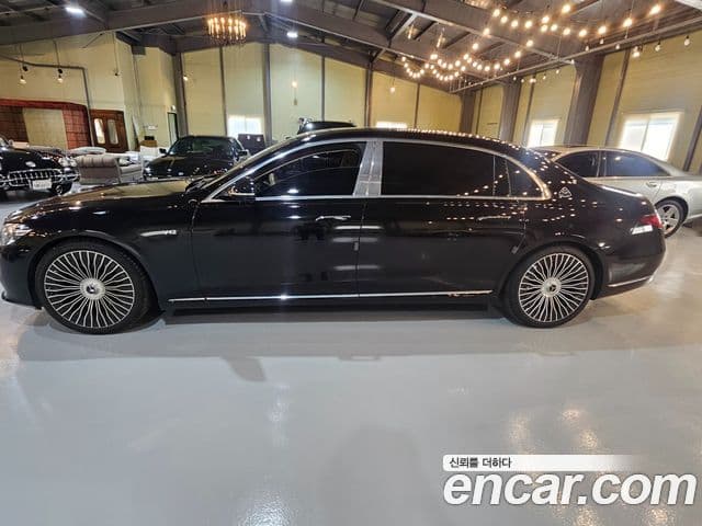 Mercedes-Benz S-Class 2023 — ფოტო 8/12