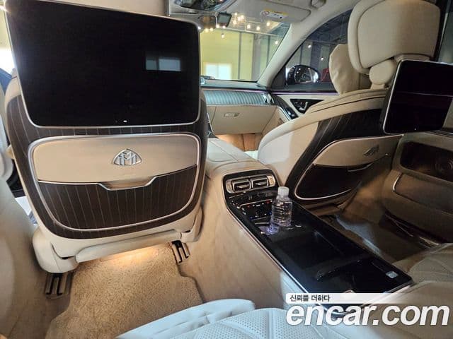 Mercedes-Benz S-Class 2023 — ფოტო 11/12