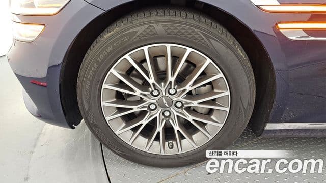 Genesis Electrified G80 2021 — ფოტო 5/20