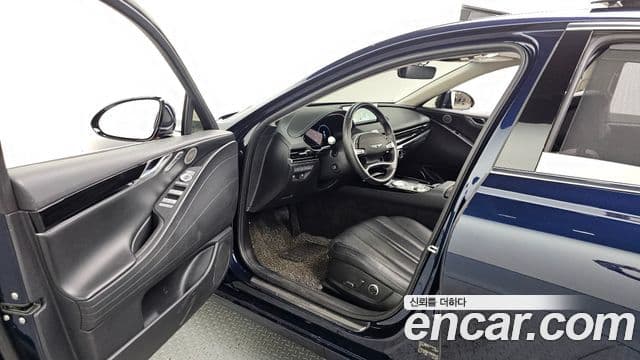 Genesis Electrified G80 2021 — ფოტო 10/20