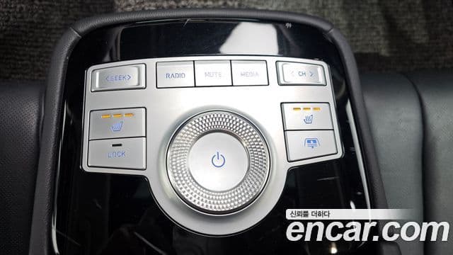 Genesis Electrified G80 2021 — ფოტო 12/20