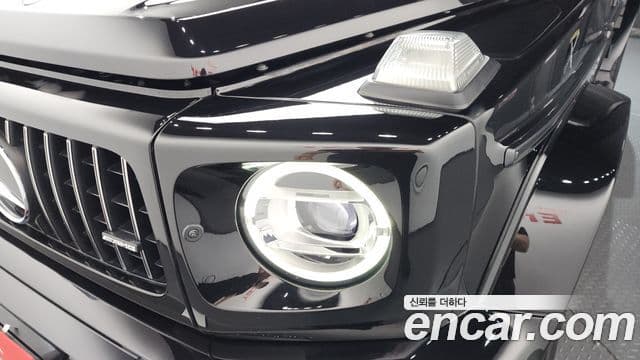 Mercedes-Benz G-Class 2021 — Photo 5/33