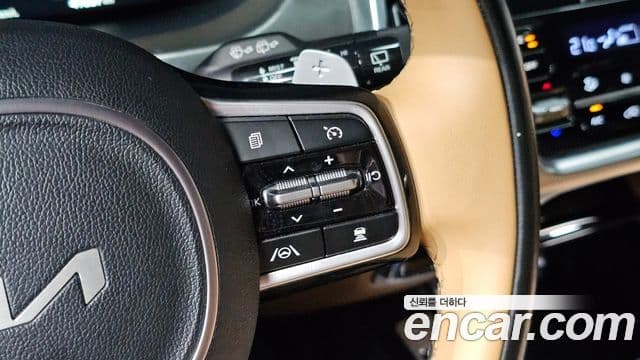 Kia Sorento 2022 — ფოტო 13/20