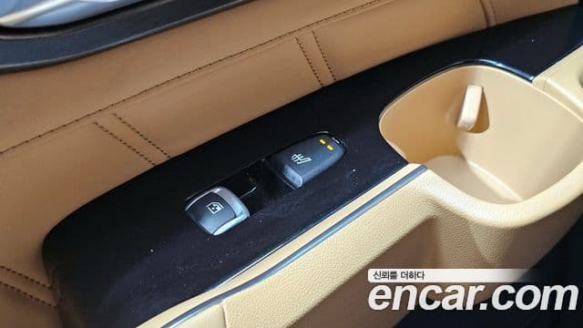 Kia Sorento 2022 — ფოტო 18/20