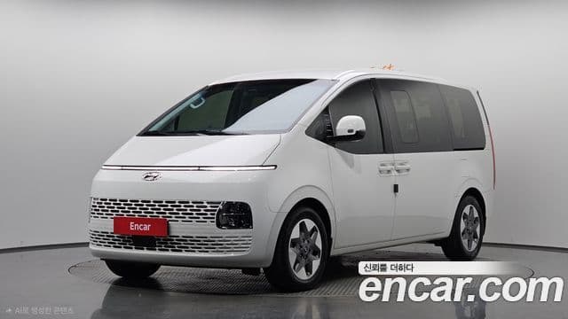 Hyundai Staria 2022 — ფოტო 1/20